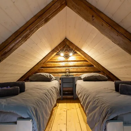 Noorendik 캠프장 *